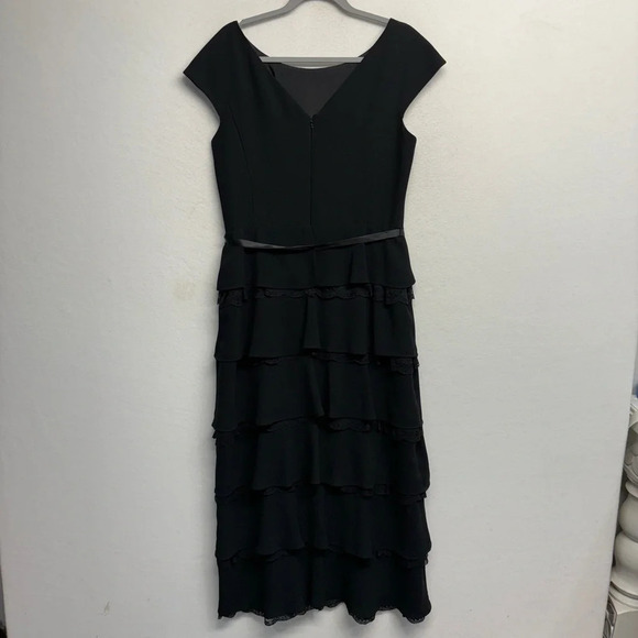 Liz Claiborne Tiered Dress Black 12 Lace MIDI - Picture 2 of 7